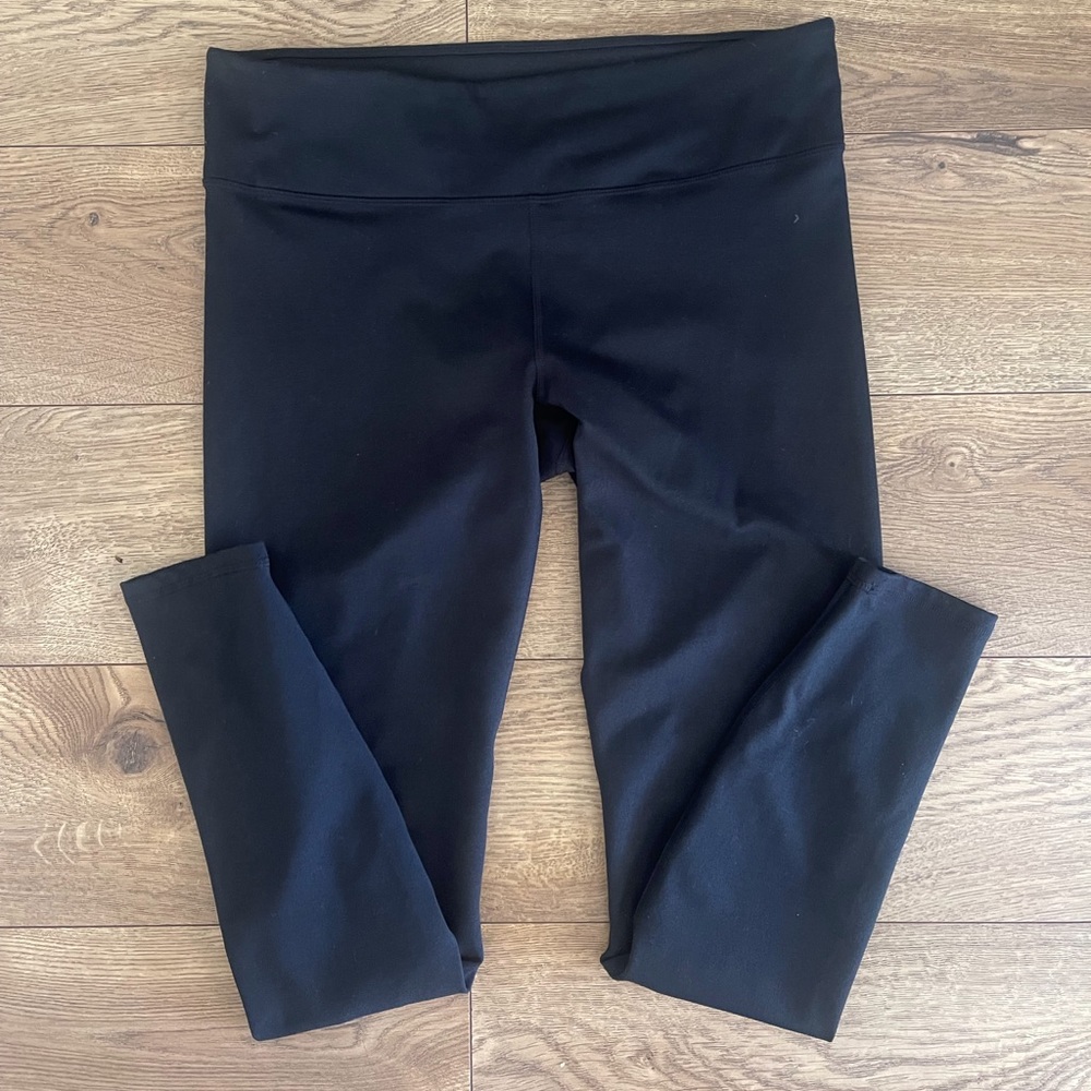 Fabletics Capris - image 1